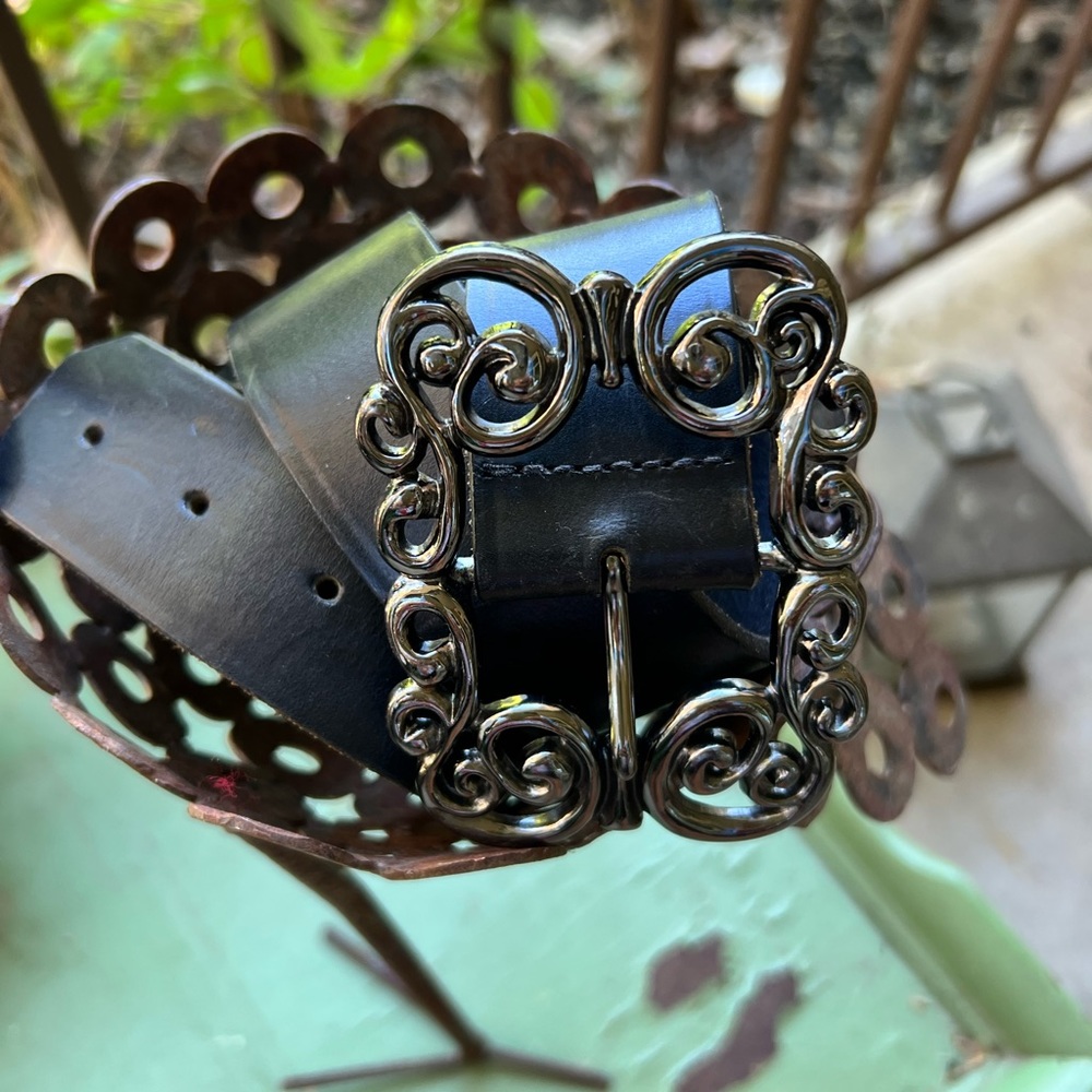 Vintage Express Black Leather Belt